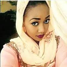 Wayyo kalli yadda samari suke lalata matan hausawa tsirara iskanci kannywood hausa film hausa movie. Dandalin Hada Auratayya Ga Masu Neman Matan Aure Ko Mazan Aure Home Facebook