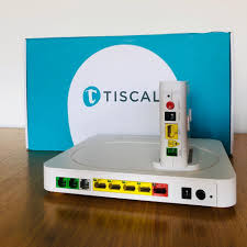 Vediamo cos'è la fibra ottica, come la si installa in casa analizzando le tecnologie con ont e con modulo sfp. Come Open Fiber Mi Ha Portato La Fibra Ottica In Casa Il Blog Di Marco Lombardo