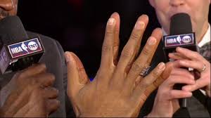 Kawhi leonard's perfect answer to not having lebron james & stephen curry's level of fame before game 1 of 2019 nba. Nba On Tnt Auf Twitter Kawhileonard S Hand Is Almost As Big As Shaq S And He S Only 6 7 Https T Co 2lxrxc576f