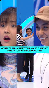 NGEUPDATE Mariah Carey mengejutkan para penggemarnya setelah memperkenalkan  patung lilin barunya yang dipajang di museum lilin madame tussauds. Patung  lilin terbarunya yang bertema natal, membuat para penggemar terpesona dan  kagum karena bentuknya