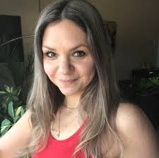 Melissa Plante's Instagram, Twitter & Facebook