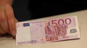 Eurosport est votre destination pour l'actualité football. Billet De 500 Euros C Est Fini
