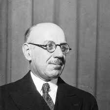 82 Notable Alumni of University of Poitiers [Sorted List]