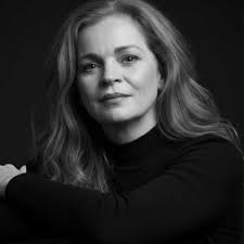 Today marks a milestone in my 2024 personal challenge: I've been learning  to fly and have officially finished my basic training. Next year I move