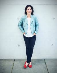 Annalena baerbock soll ihre partei als kanzlerkandidatin in die bundestagswahl führen. Annalena Baerbock Kanzlerkandidatin 2021 Und Co Bundesvorsitzende Von Bundnis 90 Die Grunen Gesichter Der Demokratie