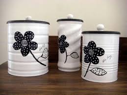 Pin De Herimar En Manualidades Geniales Como Decorar Latas Latas Recicladas Como Reciclar Latas