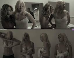 Naked Peyton List (I) in Shuttle < ANCENSORED