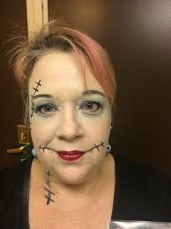 Precision eye pencils for busy schedules