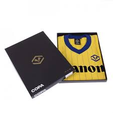 Maglia del chievo numero 11 preparata/indossata dall'attaccante uruguaiano pablo granoche durante una partita del campionato di serie a 2009/2010. Hellas Verona Maglia Storica 1984 85 Taglia L La Campionessa Maglie Da Calcio Da Tutto Il Mondo
