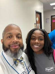 🐾💪🏽 Who had the best 1st Day of School?! We did!!! City of La MarqueCity  of Texas CityTexas City ISD #elevatelm #firstdayofschool 🔵🟡⚪️