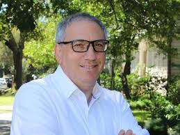 Brian Horowitz's Instagram, Twitter & Facebook