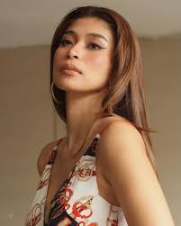 Empowered women empower women