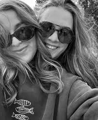 Maggie Rose Trieschmann Hobbs (@maggie_rose_hobbs) • Instagram photos and  videos