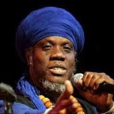 Stream Laura Cuello music