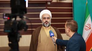 نماز لیلة الدفن برای امام شهید و خانواده ایشان در استان البرز برگزار می‌شود