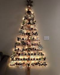 Un Millon De Ideas En Instagram Arbolitos Navidenos De Pared Arbol De Navidad Pared Arbol De Navidad Original Ideas Para Arboles De Navidad
