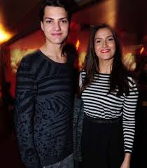 Aber sie ist wohl auch froh, wenn es endlich auf der welt ist, denn seit beginn. Joana Shirin And Jimi Blue Ochsenknecht Photos News And Videos Trivia And Quotes Famousfix