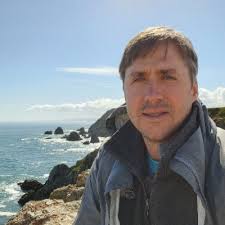 Jon Kuntz (@Shark_eye_sci)