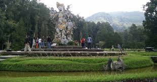 Kebon jeruk adalah kelurahan yang terletak di kecamatan kebon jeruk, jakarta barat, daerah khusus ibukota jakarta, indonesia. Bedugul Kebun Raya Bali Botanical Garden Terluas Harga Tiket Masuk