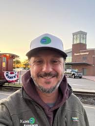 Robert Francis (@rbfrncs)