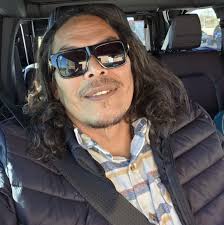 Just got recognized as Reverend Tyrell for the first time. They asked if  I'm really a pastor and gave me free lemonade. lol