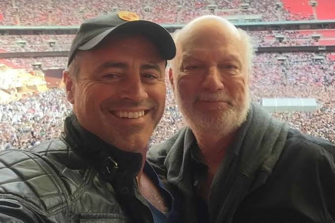 Matt LeBlanc, David Schwimmer and Lisa Kudrow Pay Tribute to James Burrows