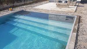 trap volle breedte automatische afdekking solar polycarbonaat anti alg alkorplan 2000 licht grijs pool designs outdoor decor pool