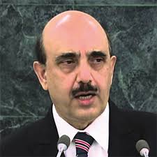 LEADERS January, February, March 2016 Contents