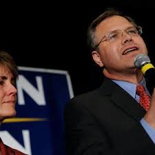 Bob Schaffer is serving up a spirited campaign for his wife's new sideline 