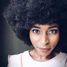 Ebony Kee's Instagram, Twitter & Facebook