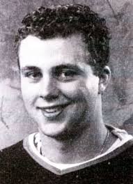 Player photos for the 1993-94 Dubuque Fighting Saints at hockeydb.com