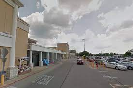 Get walmart hours, driving directions and check out weekly specials at your springfield supercenter in springfield, il. Illinois Walmart Hit With 50 000 Fine For Allowing Truck Parking