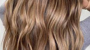 These Dark Blonde Color Ideas Are Low Maintenance Goals Dark Blonde Hair Honey Blonde Hair Dark Blonde Hair Color