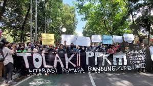 The criteria refers to the world health organization (who) indicator based on the transmission rate and response capacity, he said. M Anx Paidlvjm