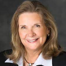 Lacey Lambert Gober (@laceyybrooke)