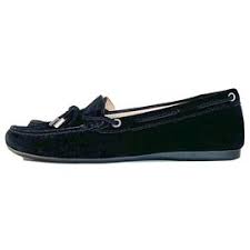 Is saint laurent the only major house to ignore the archival revival trend? Second Hand Michael Kors Flats Joli Closet