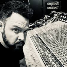 Daniel Agee (@DanLordAgee)