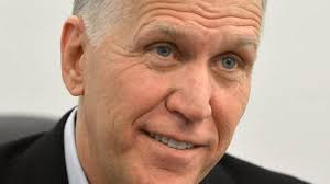 Tea party activists remain wary of Thom Tillis in US Senate race