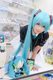 Miku For The Win Miku Cosplay Miku Hatsune Cosplay Vocaloid Cosplay