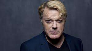 Eddie Izzard Goes All In On Politics In Wunderbar At The Chicago Theatre Chicago Tribune Eddie izzard became emotional today when lorraine kelly hailed her a fantastic woman.