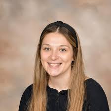 Jessica Yoakum's Instagram, Twitter & Facebook