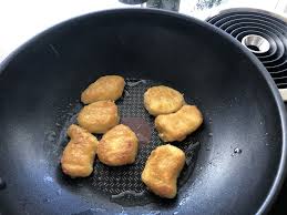 Another member of the facebook group claimed that the lidl nuggets are actually. Veganes Fast Food Das Spass Macht Next Level Nuggets Lia