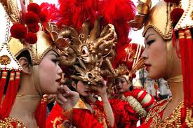 D'abord, ils attendent la nouvelle lune. Nouvel An Chinois 2021 Votre Horoscope Selon Votre Signe