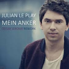 Julian Le's Instagram, Twitter & Facebook