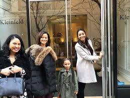 Steph curry sister admits not liking ayesha curry at first! Steph Curry S Little Sister Sydel Will Appear On Say Yes To The Dress Paperblog