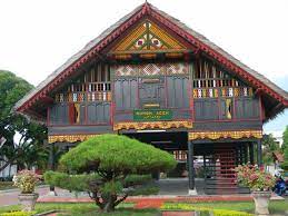 Setiap rumah adat memiliki keunikannya tersendiri, termasuk rumah adat aceh. Pembahasan Lengkap Nama Rumah Adat Aceh Sejarah Sketsa Gambar
