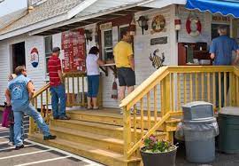 Day S Crabmeat And Lobster Take Out Window Yarmouth Maine Crab Meat Lobster Menu Lobster