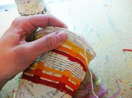 Basteln Mit Bechern Aus Kunststoff Pappe 7 Tolle Ideen Weben Fur Kinder Korbflechten Basteln