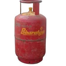 Bharat Gas Cylinder At Rs 950 Piece Bharat Gas Cylinders Id 21137325748