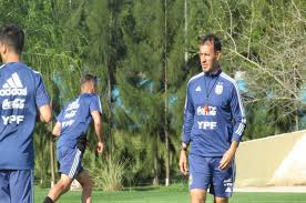 El entrenador del seleccionado argentino sub 23 de fútbol, fernando bocha batista, dio a conocer este domingo la lista de convocados para el torneo preolímpico de colombia, clasificatorio para los juegos tokio 2020, con mayoría de jugadores del fútbol local. Futbol Con Presencia Entrerriana La Seleccion Argentina Sub 23 Arribo A Mexico Analisis
